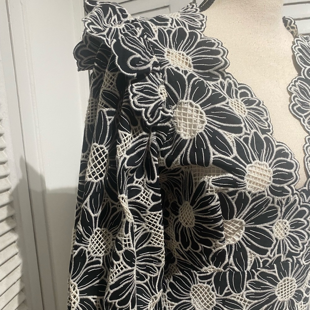 As seen in Succession, Sandro dress 38 - Picture 6 of 12